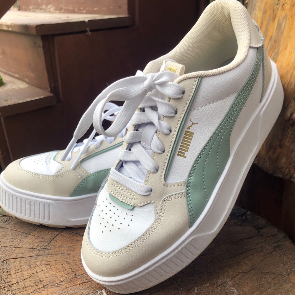 Women's Karmen Rebelle Casual Sneakers